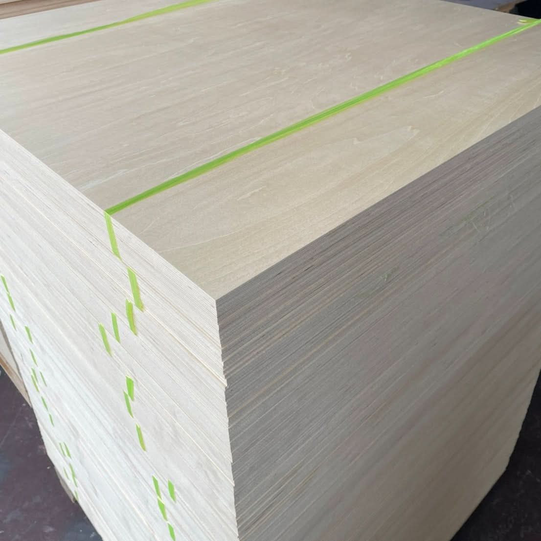 Contreplaqué de Tilleul 920 x 920 mm - Haute Qualité pour Laser Diode & CO2 - Wood Work