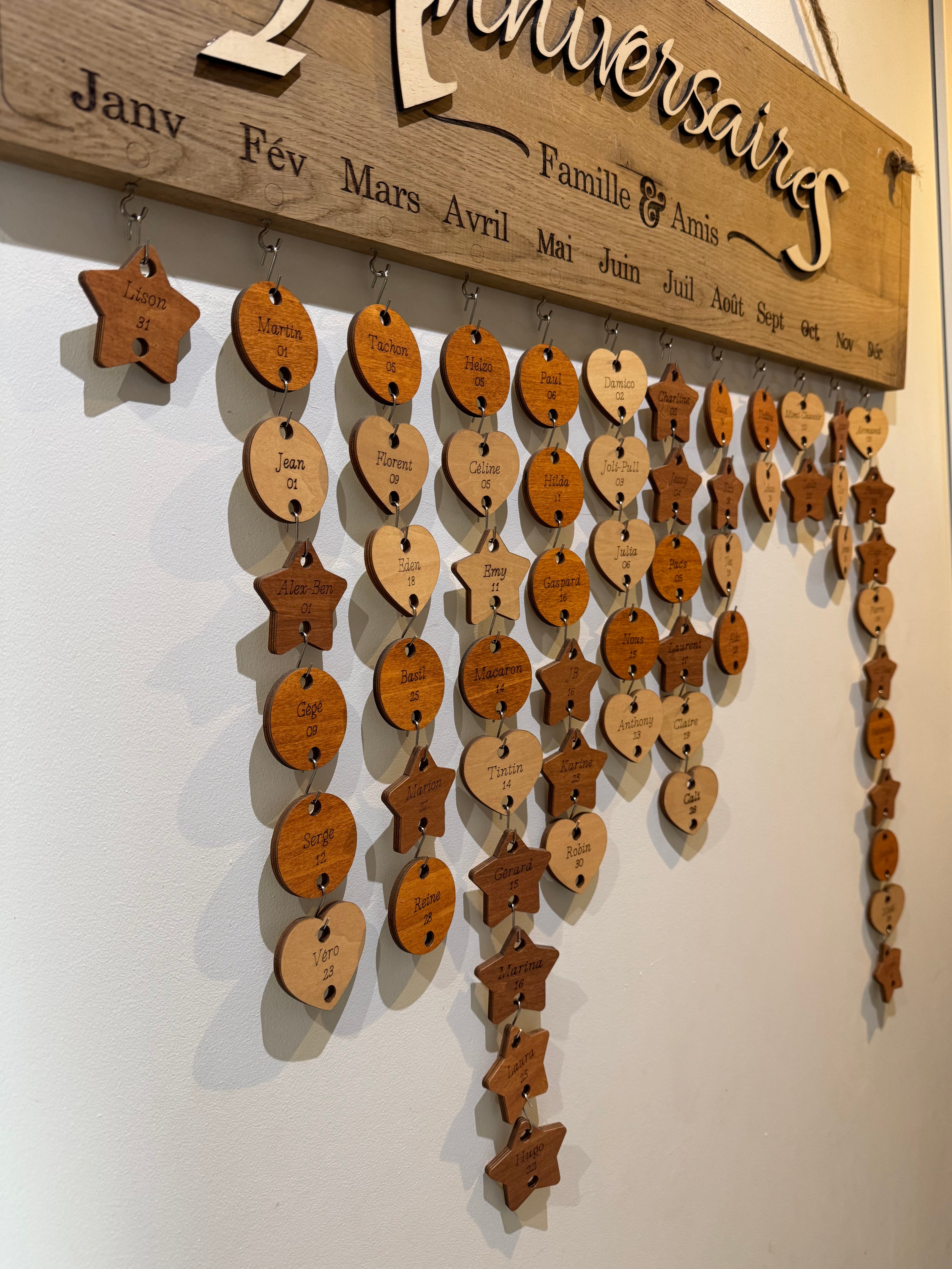 Calendrier anniversaire en chêne massif fabriqué en France