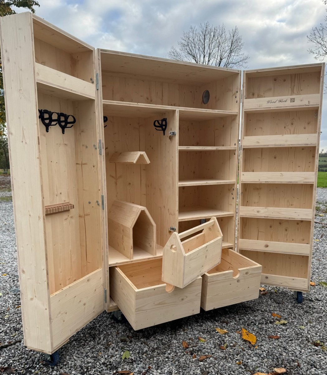 Armoire de sellerie EQUI+ – Fabrication artisanale française haut de gamme - Wood Work