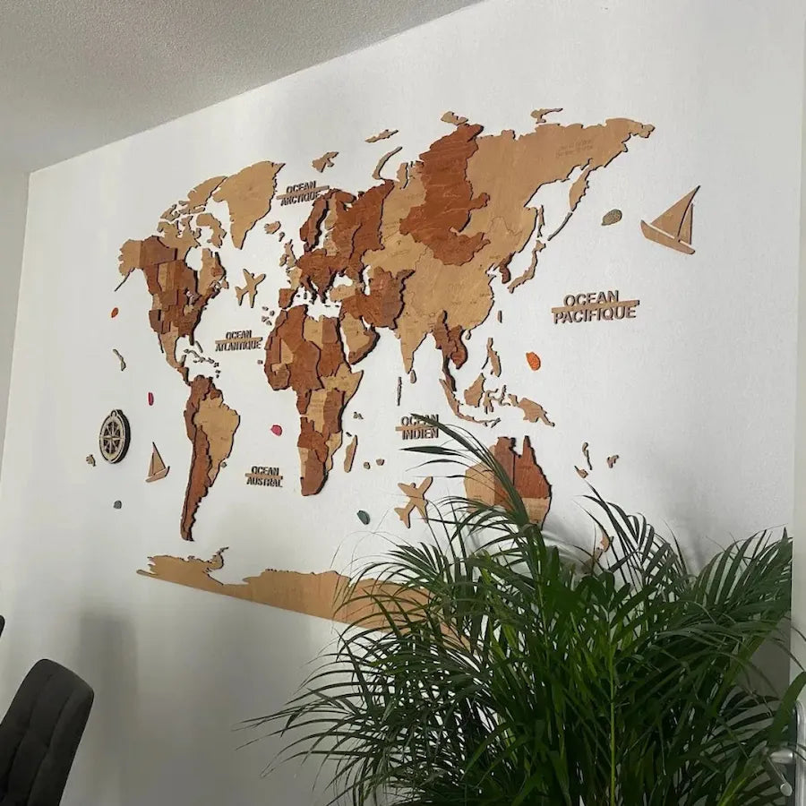 Carte du monde 3D en bois – Fabrication française