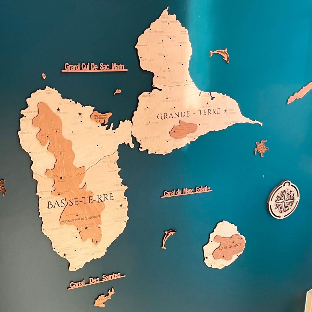 Carte Murale 3D de la Guadeloupe en Bois - Wood Work