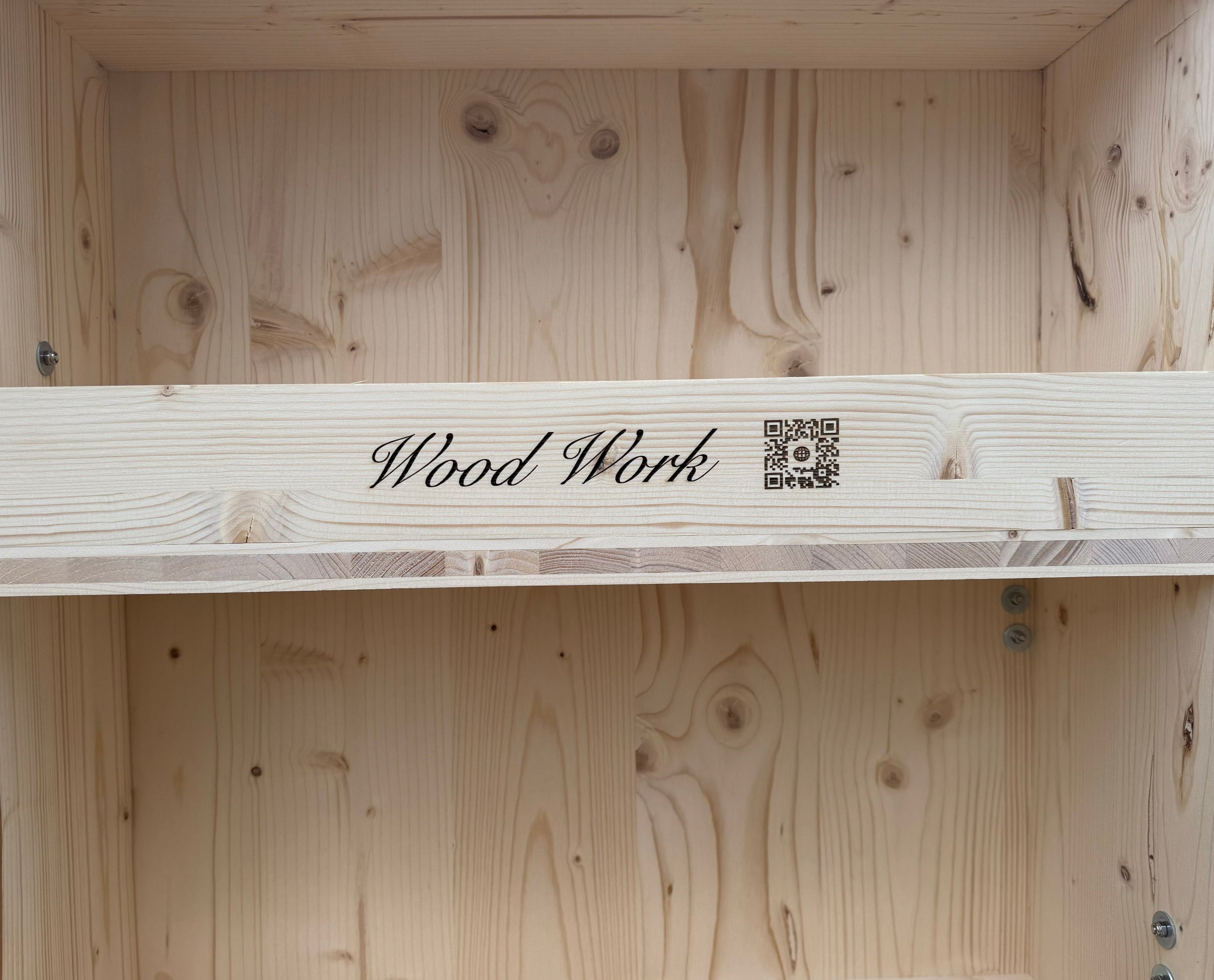 Armoire de sellerie EQUI+ – Fabrication artisanale française haut de gamme