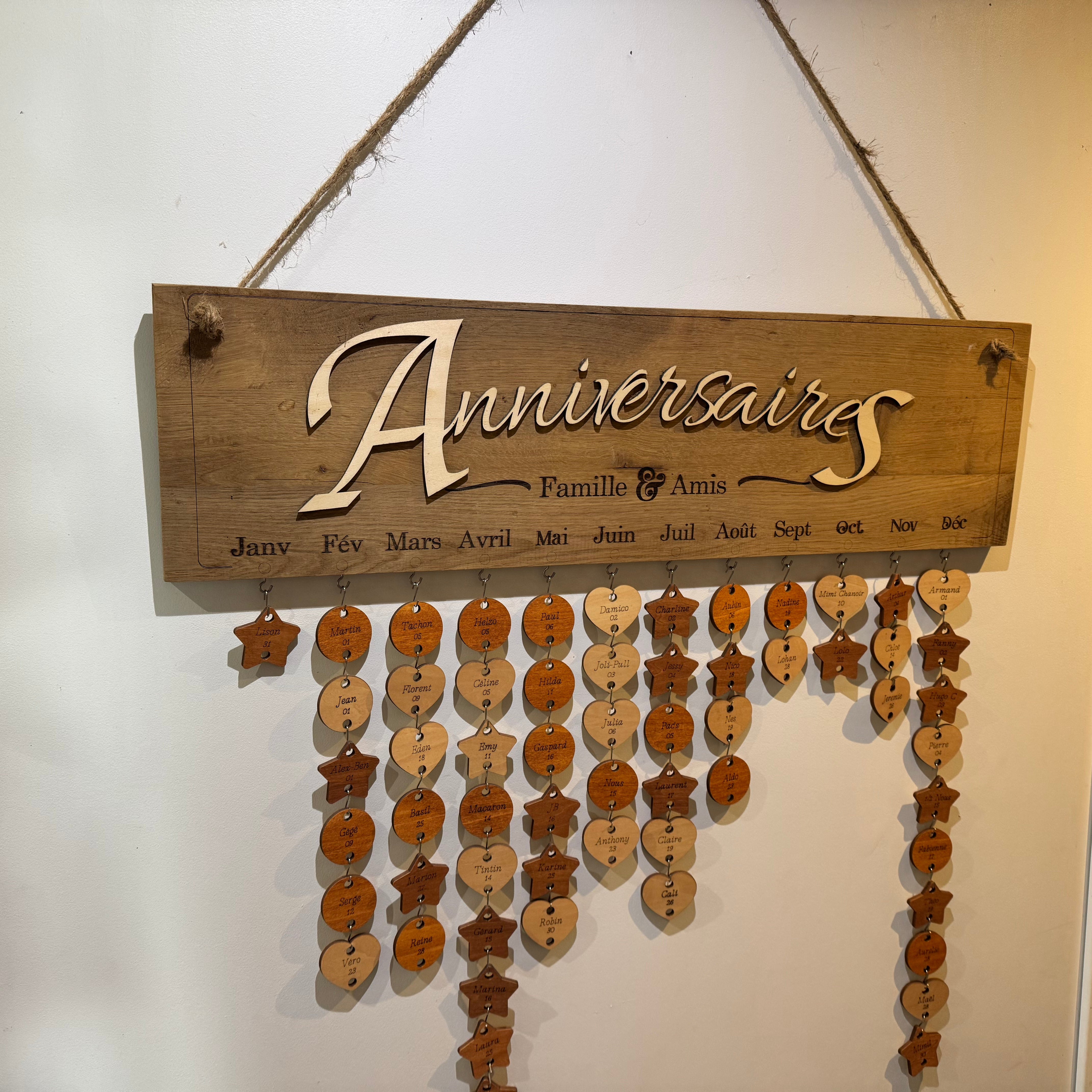 Calendrier anniversaire en chêne massif fabriqué en France