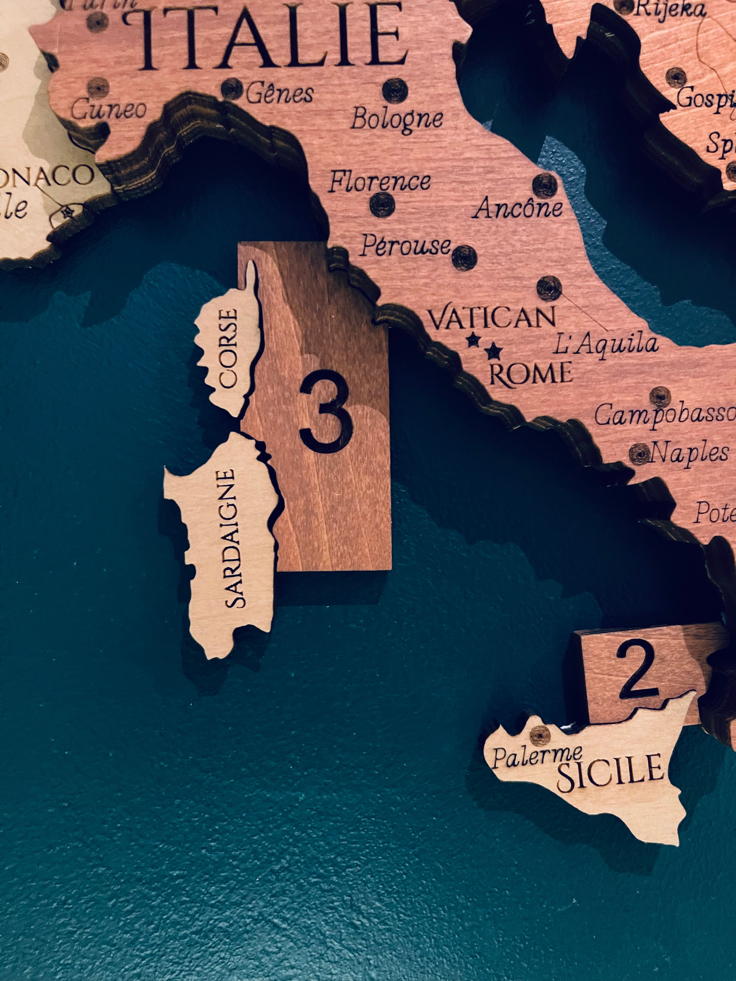 Carte Murale en Bois du Continent Européen