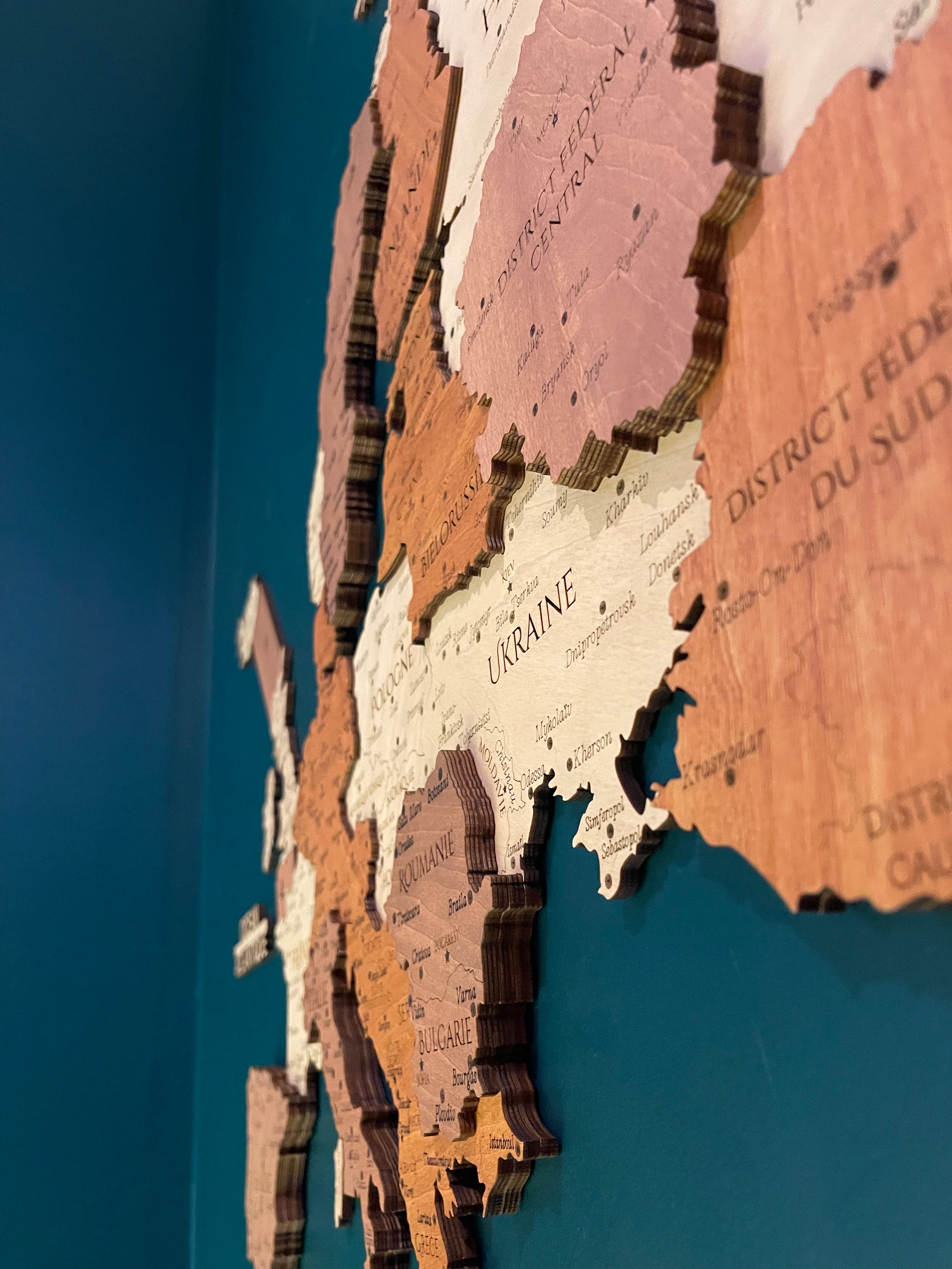 Carte Murale en Bois du Continent Européen