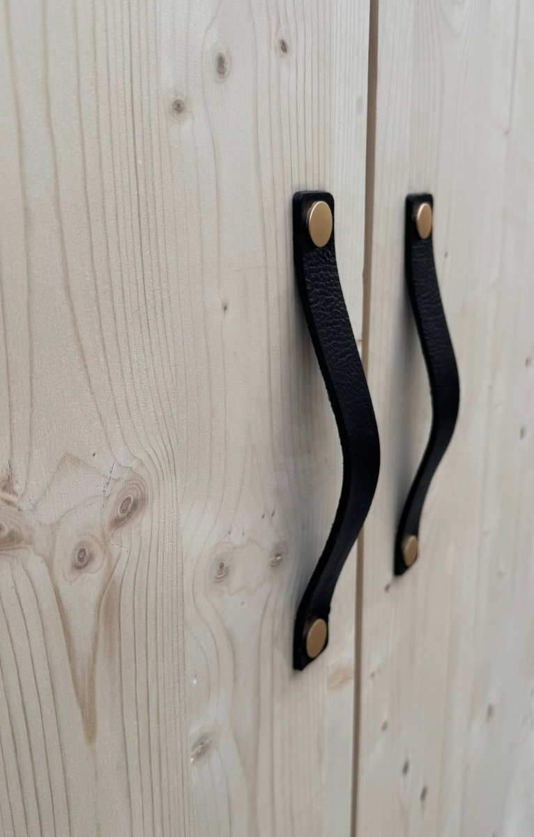 Armoire de sellerie EQUI+ – Fabrication artisanale française haut de gamme - Wood Work