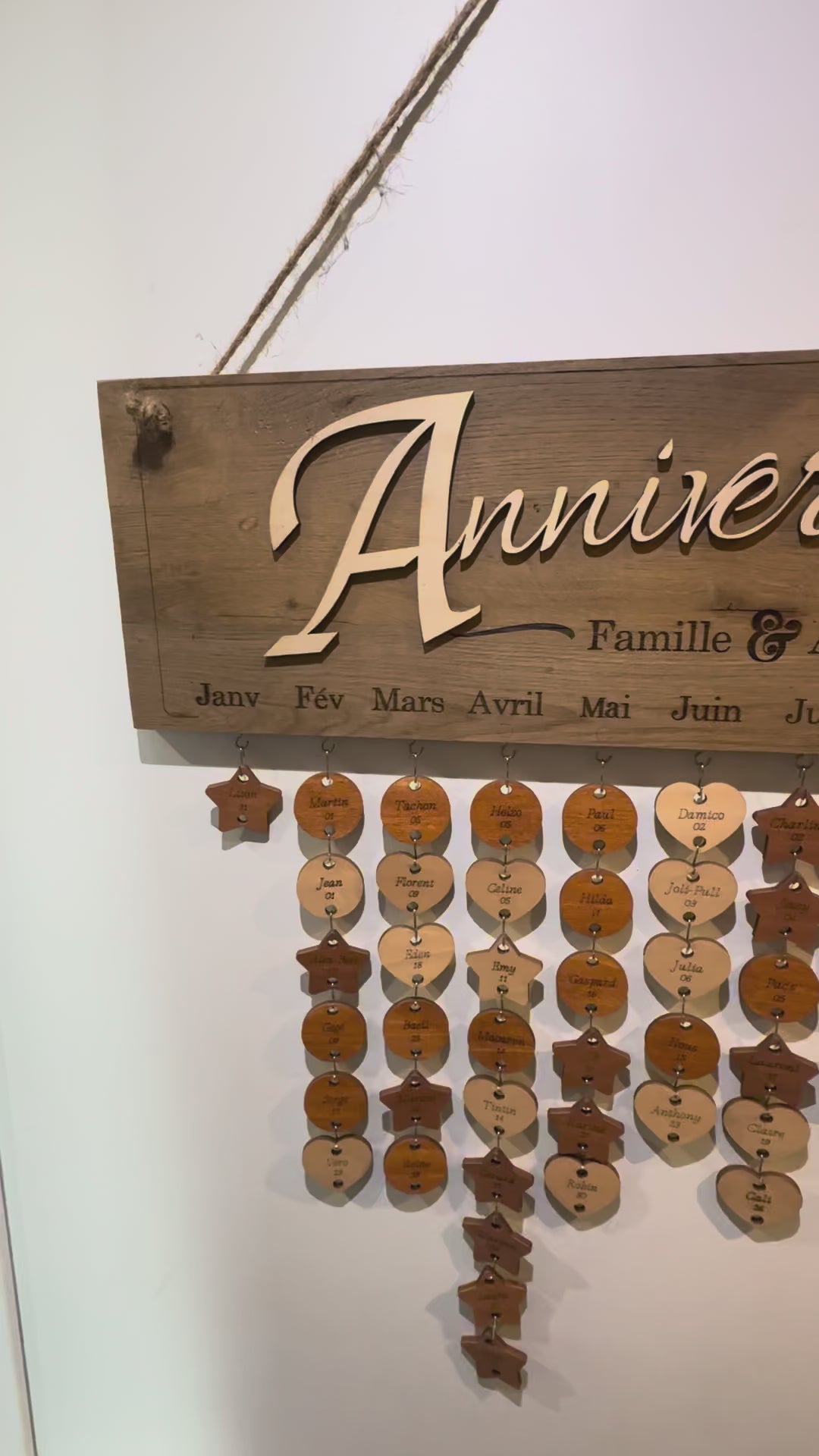 Calendrier anniversaire en chêne massif fabriqué en France