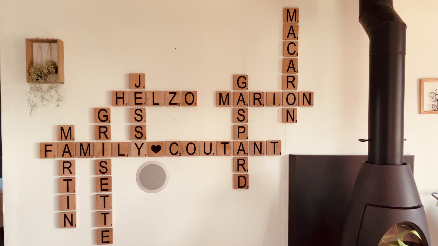 Lettres Scrabble en Chêne Massif